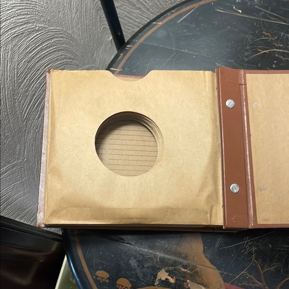 Vintage Brown 45 rpm Records Album - Picture 8 of 14